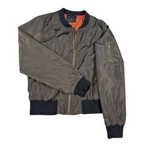 Love Tree Women’s M Cropped Olive Green Nylon Bomber Utility Jacket Gorpcore